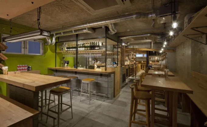 恵比寿店 店内写真1