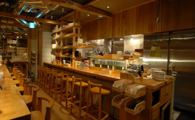 銀座七丁目店 店内写真2