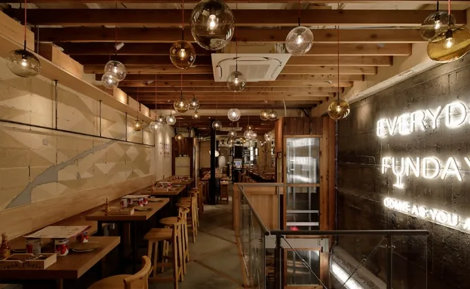 池袋西口店 店内写真3