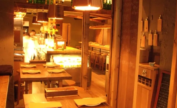 神田店 店内写真1